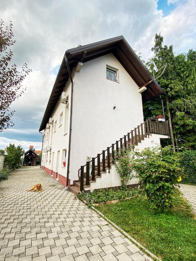 Hotel Guesthouse Stari Jasen Velika Mlaka Eksteriør bilde